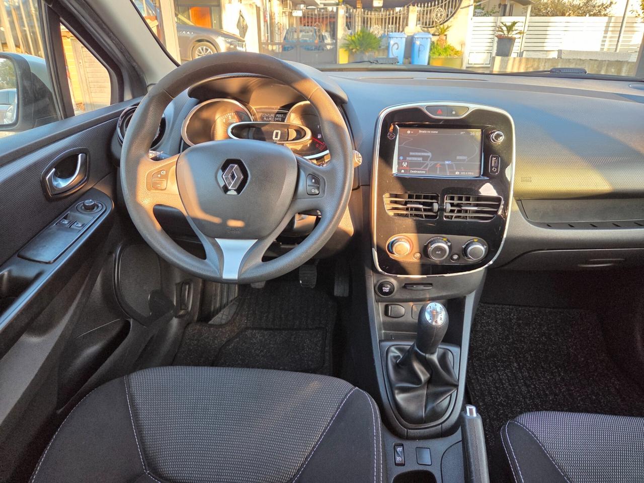 Renault Clio 1.2 75CV 5 porte Intens- PERFETTA