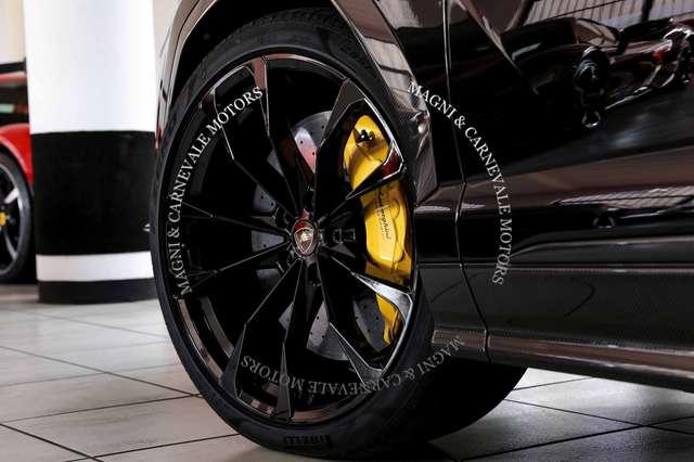 Lamborghini Urus S|AKRAPOVICH|FULL CARBON|NIGHT VIEW|23''|FULL OPT