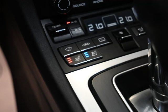 PORSCHE 992 911 CARRERA 4 3.0 PDK 370CV TET.RADAR 20"VENT.BOSE