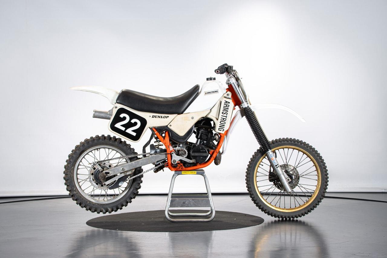 ARMSTRONG 250 MX