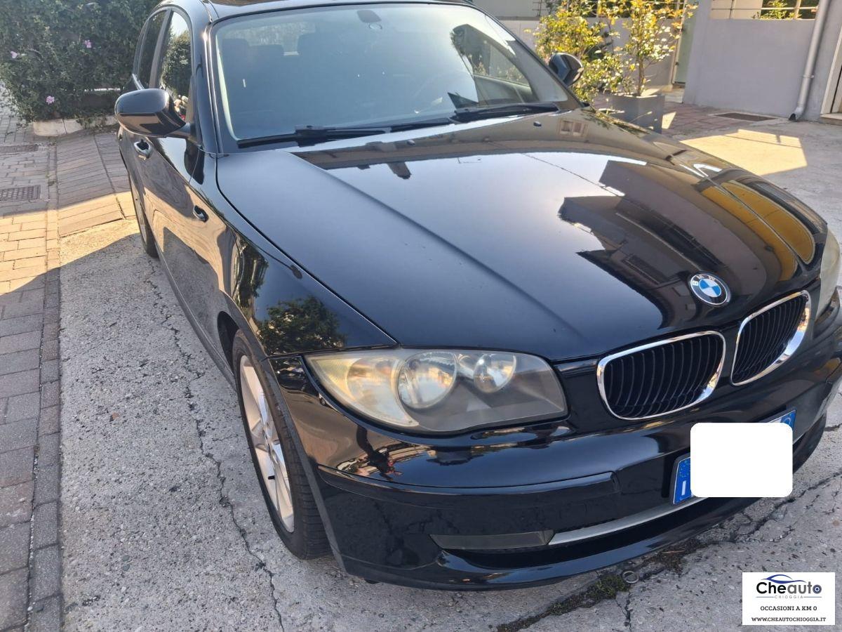 BMW - Serie 1 - 118d 5 porte DPF