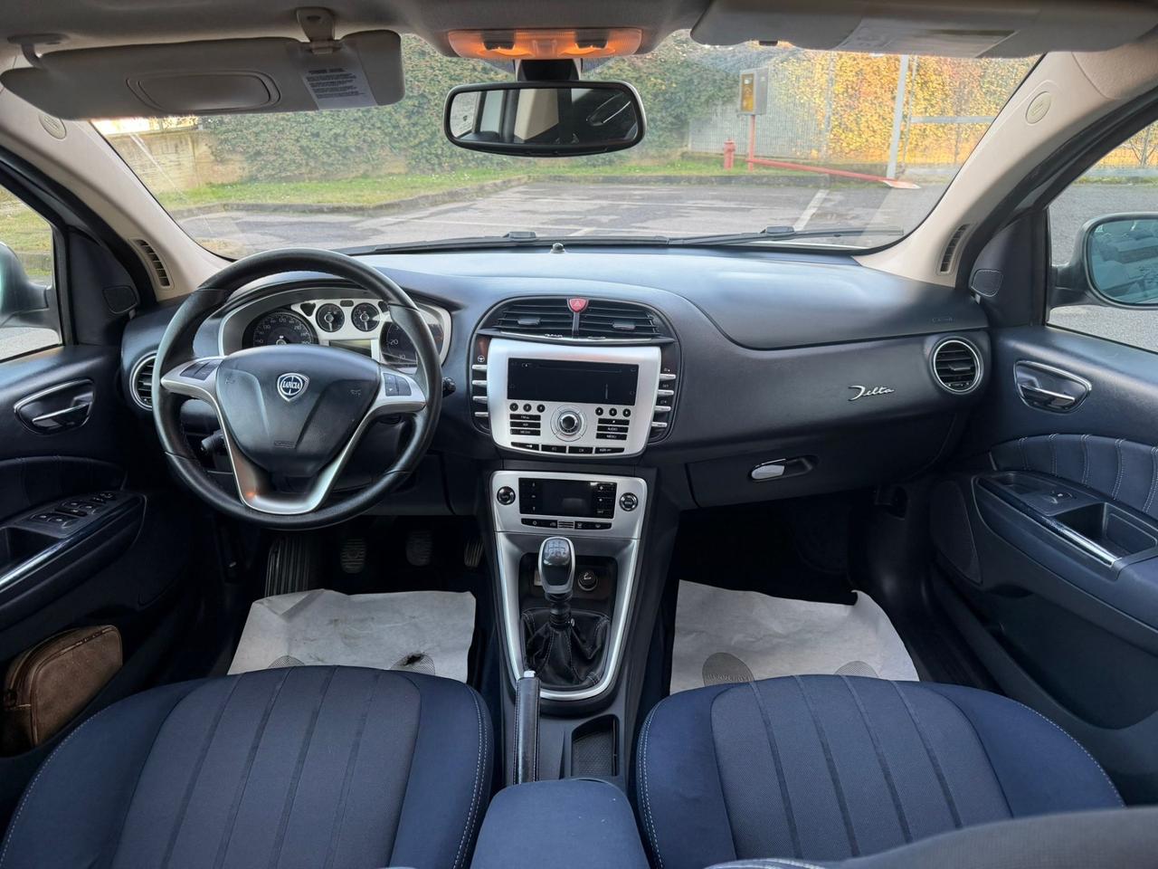 Lancia Delta 1.6 MJT DPF Platino