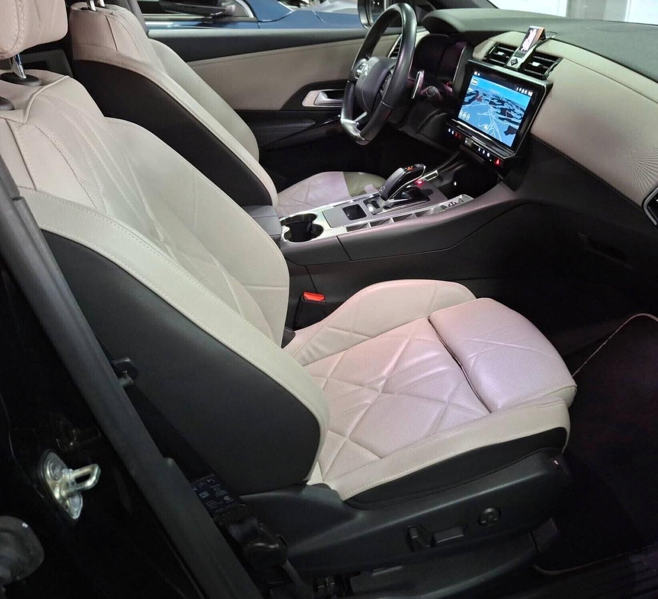 Ds 7 BlueHDi 130 aut. Cerchi 19 Sedili massaggianti