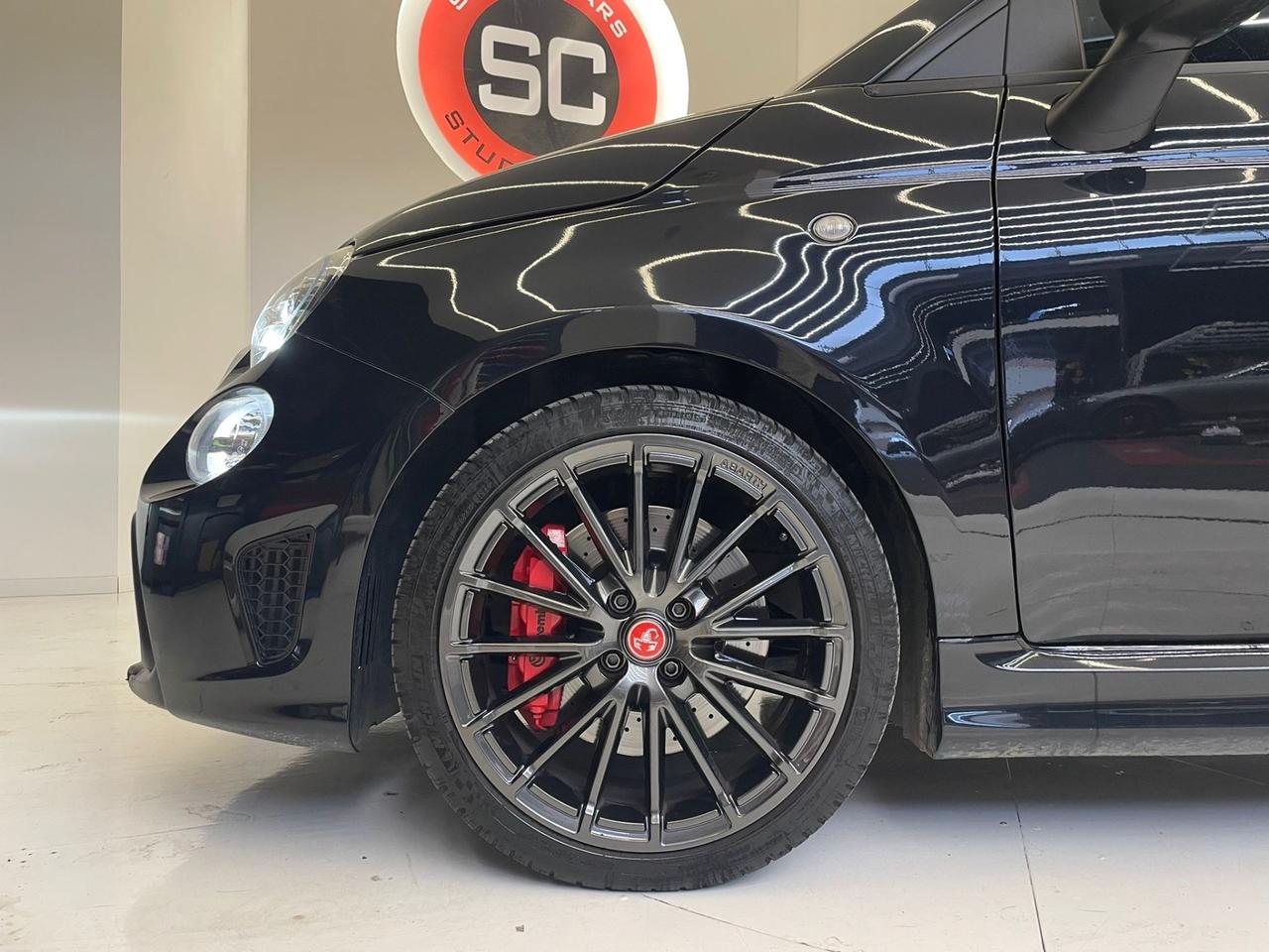 Abarth 695 1.4 Turbo T-Jet 180 CV