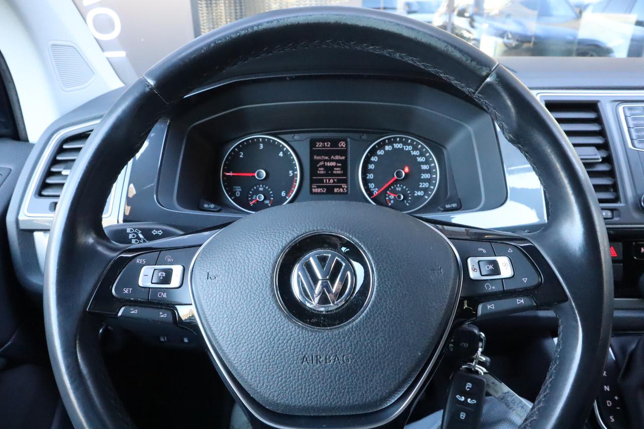 Volkswagen Multivan 2.0 TDI 150CV DSG 7POSTI PELLE GANCIO 2x PORTE SCORREVOLI