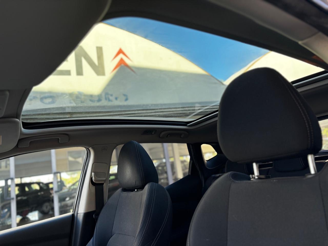 Nissan Qashqai Tetto panoramico telecamere 360
