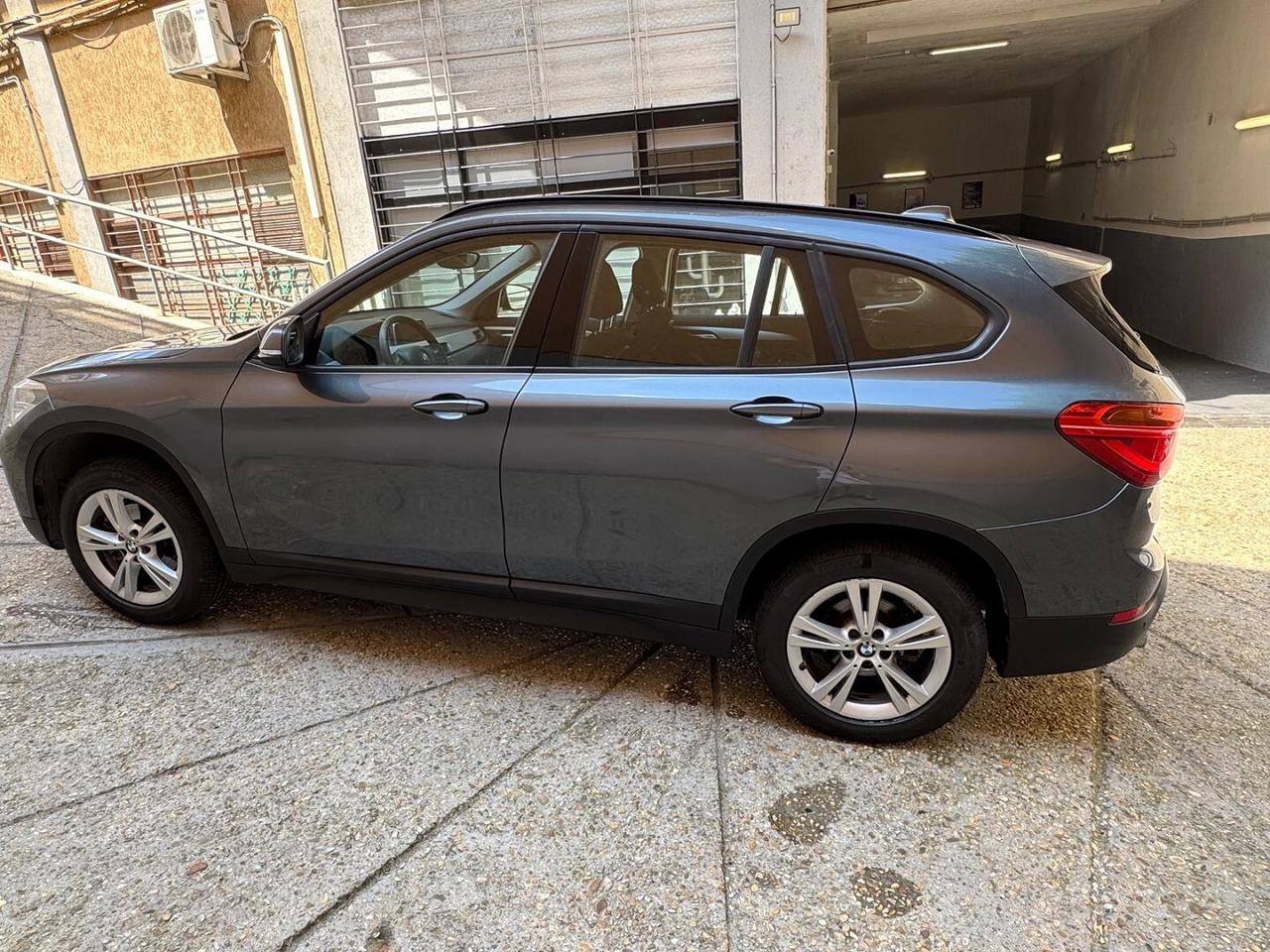 BMW X1 sDRIVE 18d 2.0 automatica