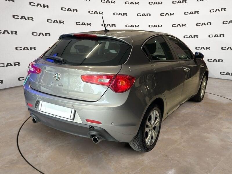 Alfa Romeo Giulietta Giulietta 2.0 jtdm(2) Distinctive 140cv