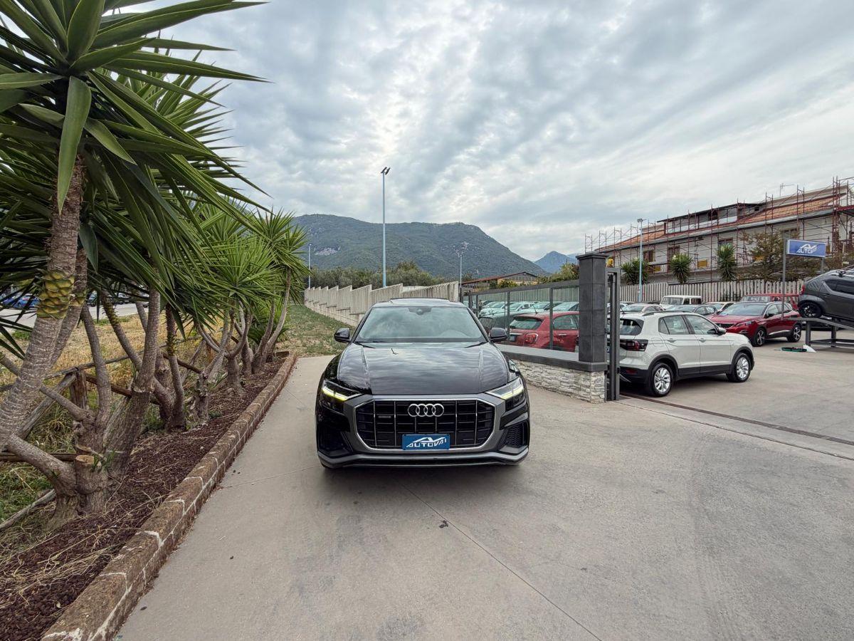 AUDI - Q8 - 50 TDI 286 CV quattro tiptronic S line