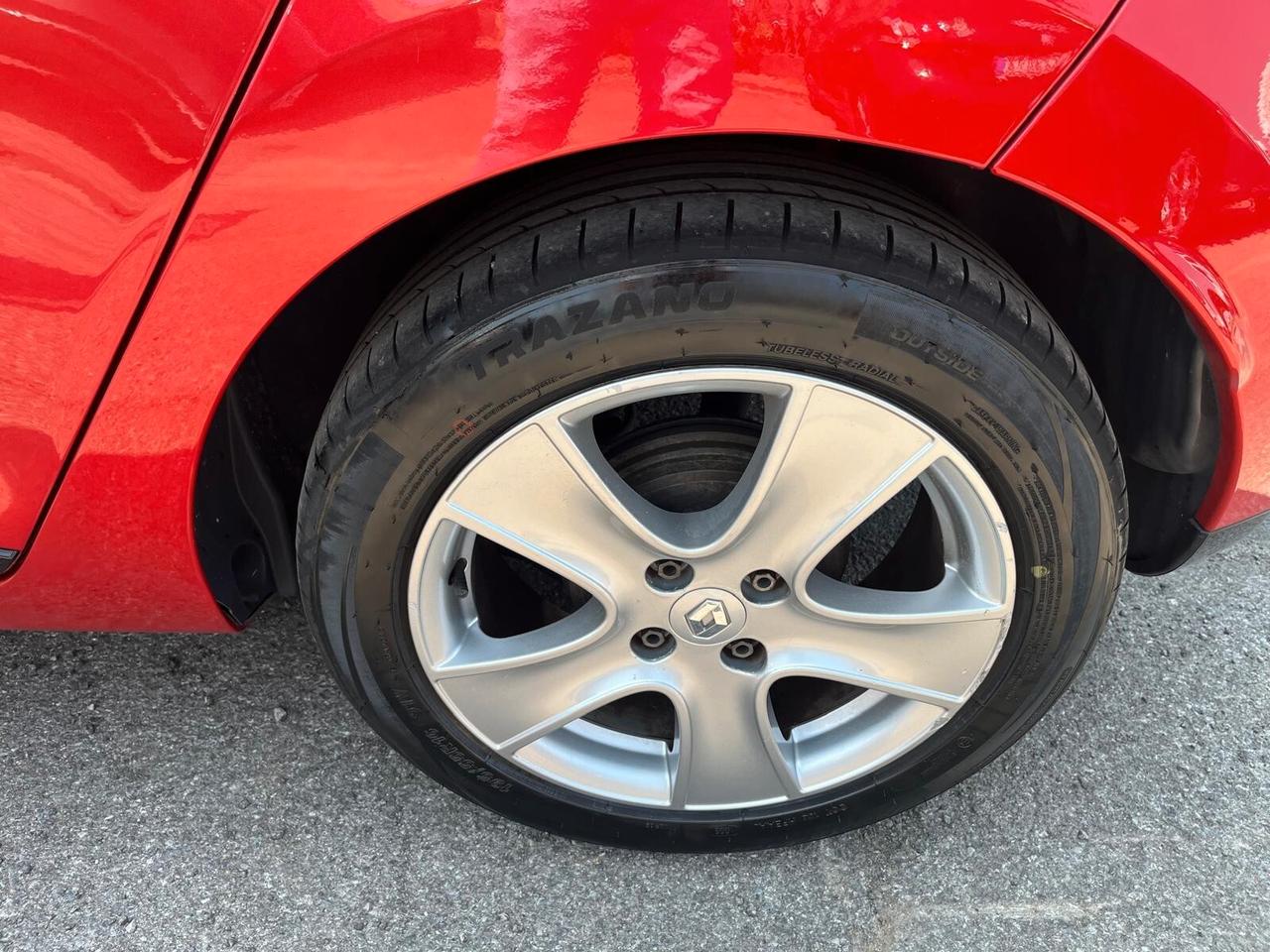 Renault Clio 1.5 dCi 8V 75CV 5 porte Wave
