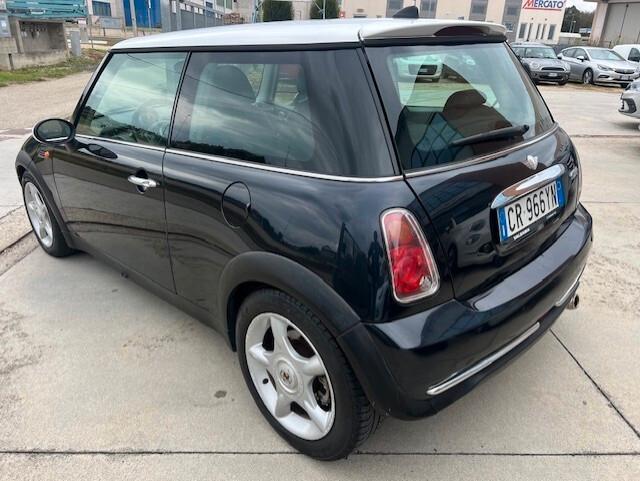 Mini 1.6 16V Cooper