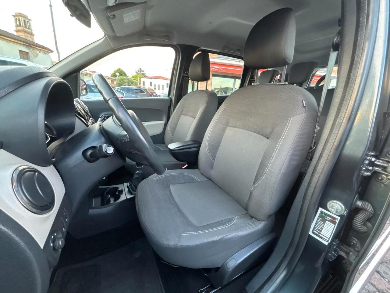 DACIA LODGY 1.5 dCi 7 posti Lauréate