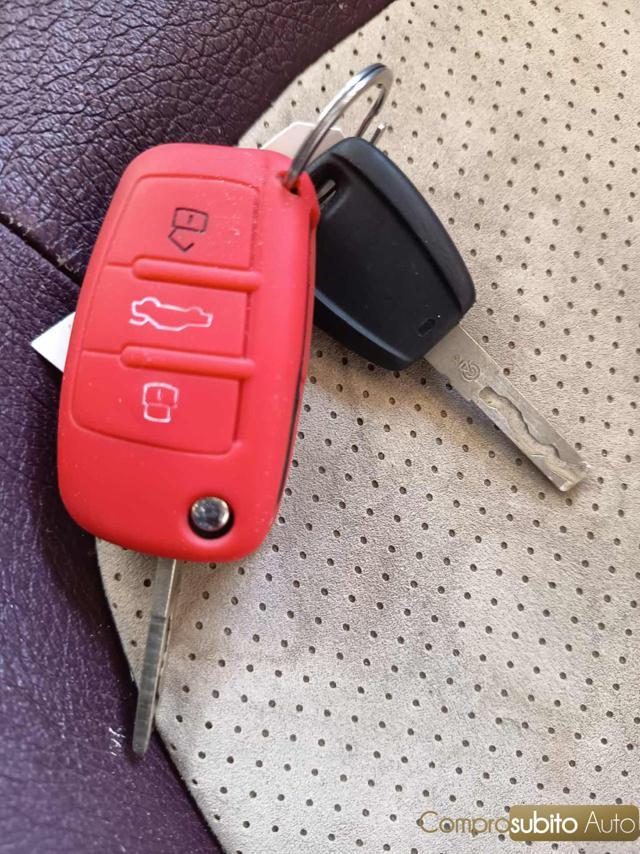 LANCIA Ypsilon 1.2 Platino