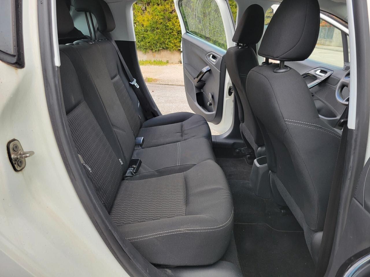 Peugeot 208 1.6 BlueHDi 75cv Active NEOPATENTATI AUTOCARRO 2 POSTI