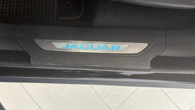 JAGUAR F-Pace 2.0 D 180 CV aut. Prestige