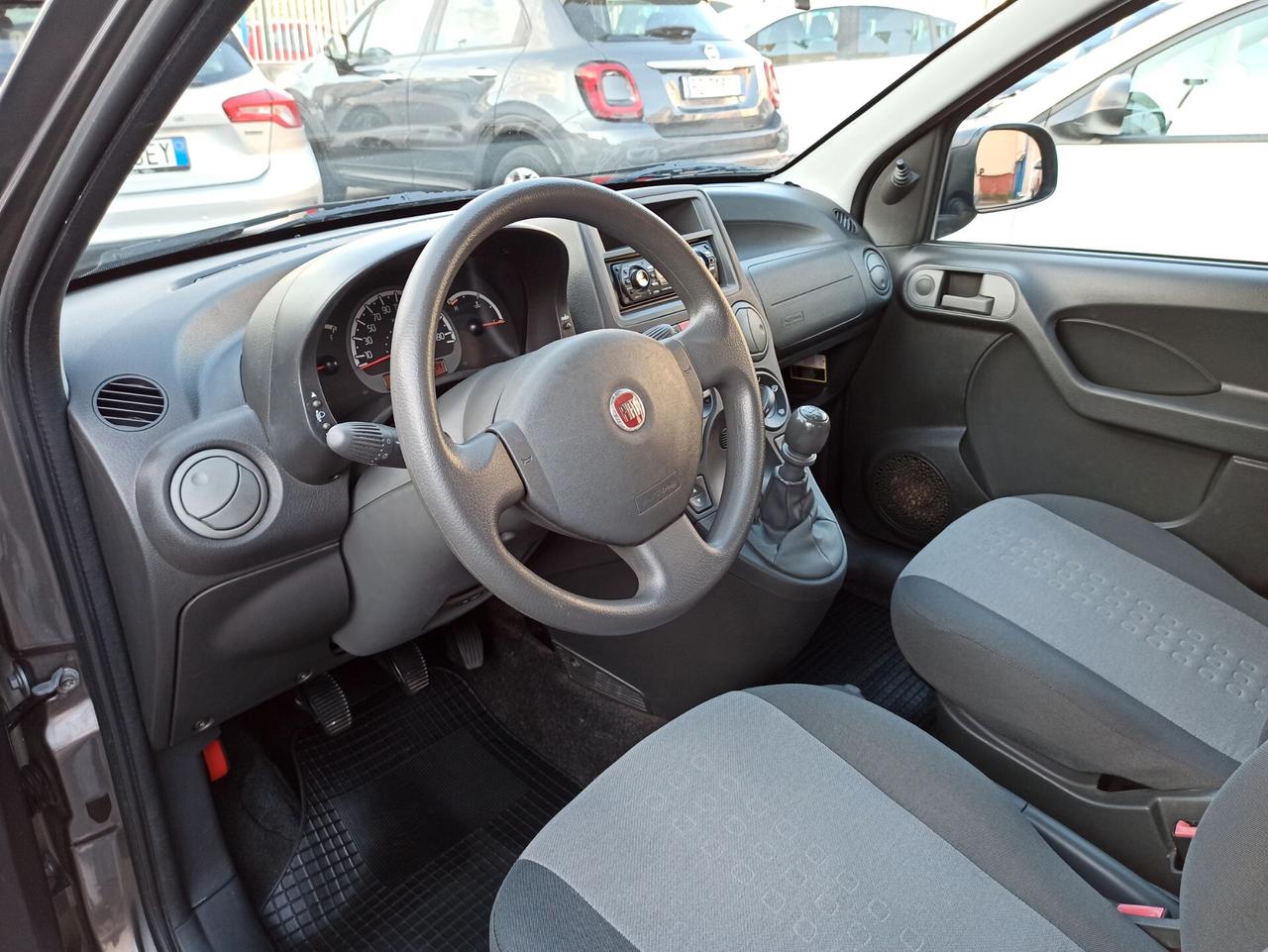 Fiat Panda 1.2 Dynamic 69 cv