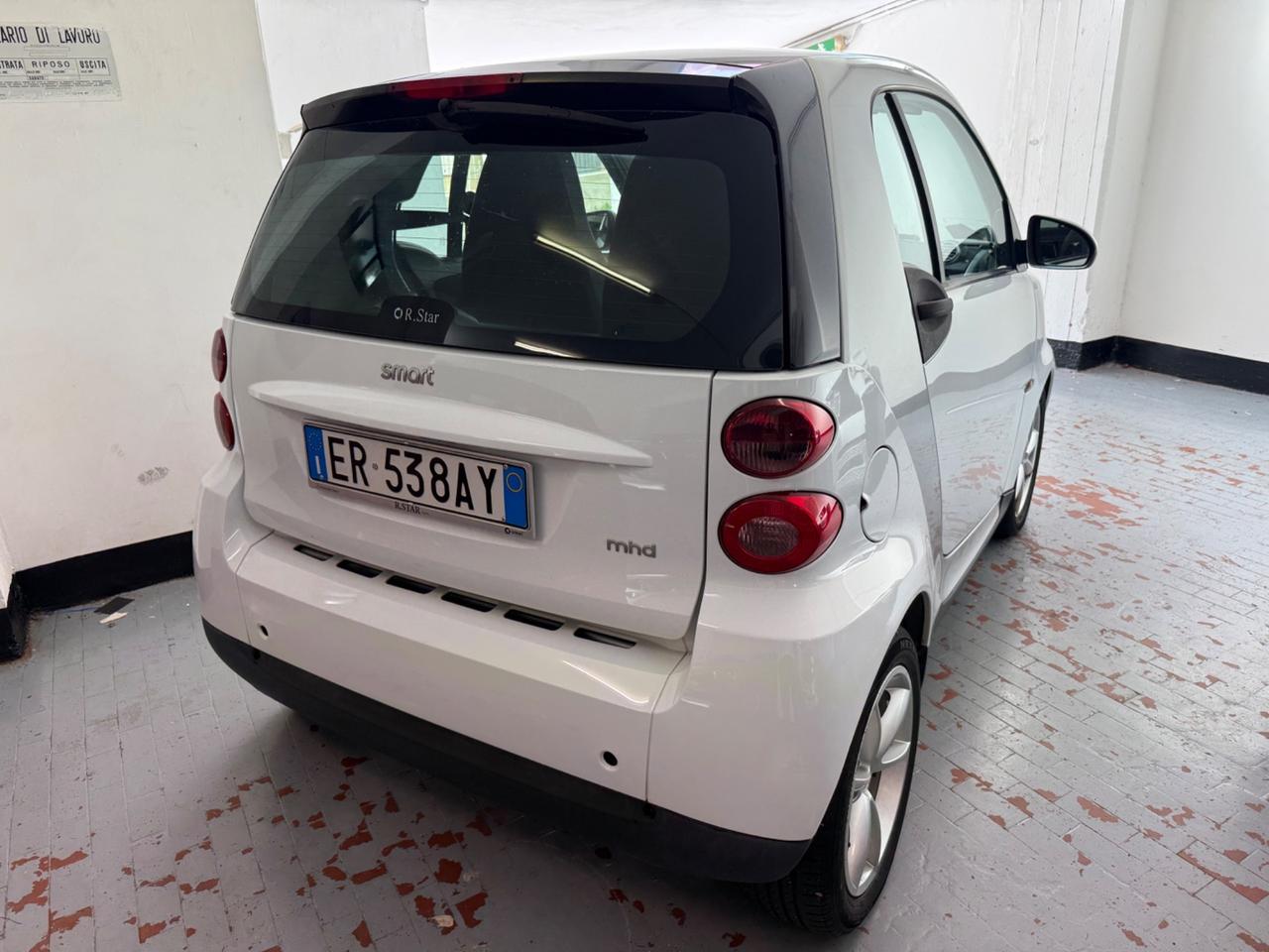 Smart ForTwo 1000 52 kW MHD coupé pulse