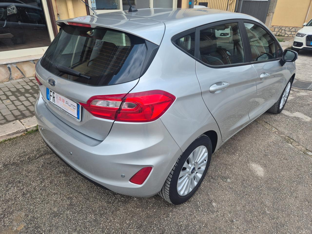 NEW FORD FIESTA ANNO 2018 SOLI KM 90000 CERTIFICATI