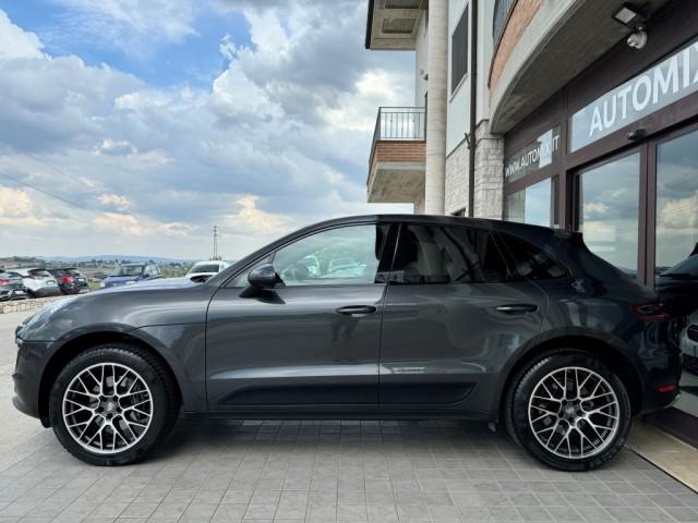 Porsche Macan 2.0 252cv pdk