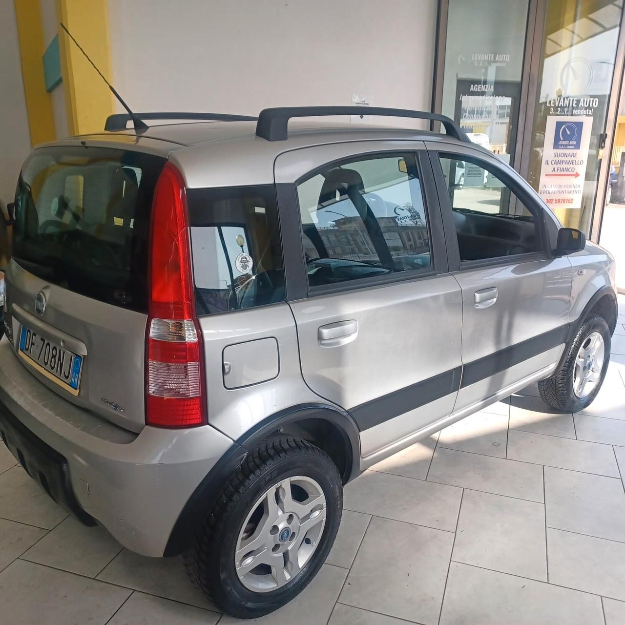 133.978KM PANDA 1.3 MJTD 4X4 MOTORE INFINITO