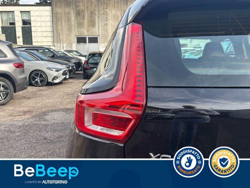 Volvo XC40 1.5 T3 MOMENTUM 163CV MY21