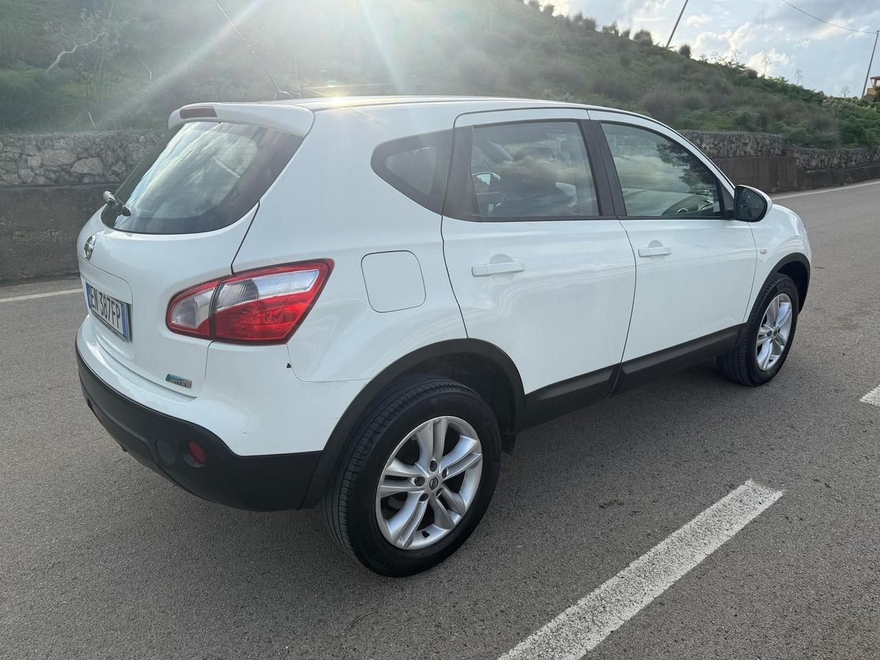 Nissan Qashqai 1.6 dCi DPF n-tec