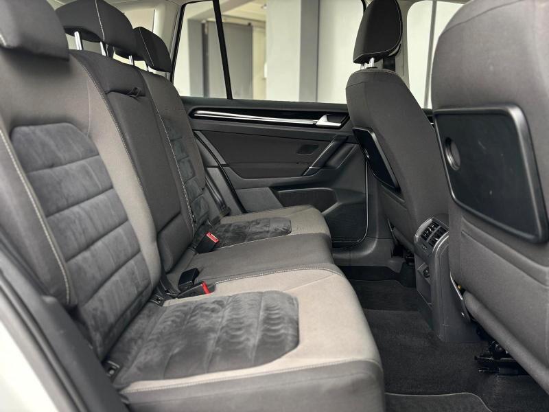 Volkswagen Golf Sportsvan 1.6 TDI 110CV Highline BlueMotion Technology