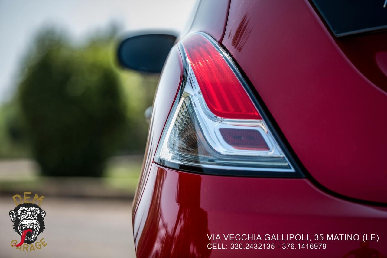 Lancia Ypsilon 1.2 69 CV 5 porte Elefantino Blu