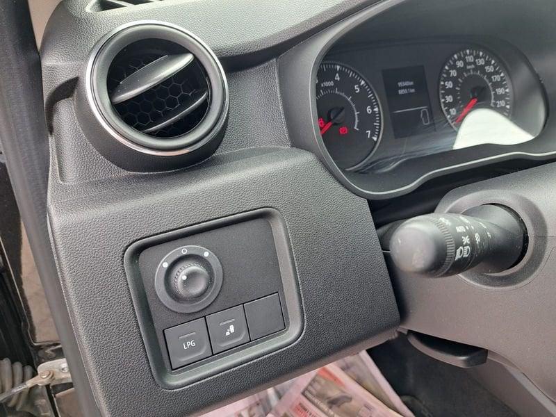 Dacia Duster 1.0 tce Prestige up Gpl 4x2 100cv