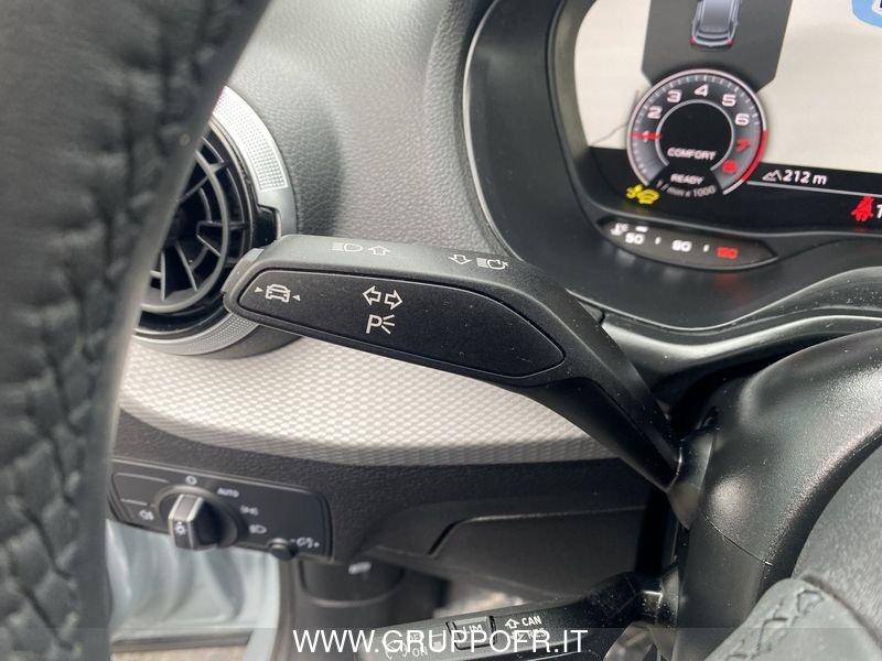 Audi Q2 30 TFSI S line edition