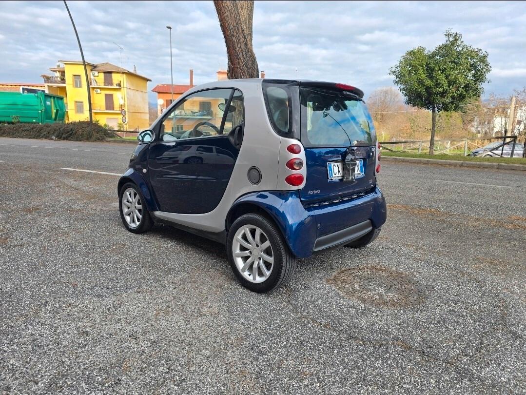 Smart ForTwo 800 coupé passion cdi