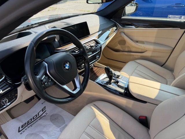 BMW 530 d xDrive Touring Luxury