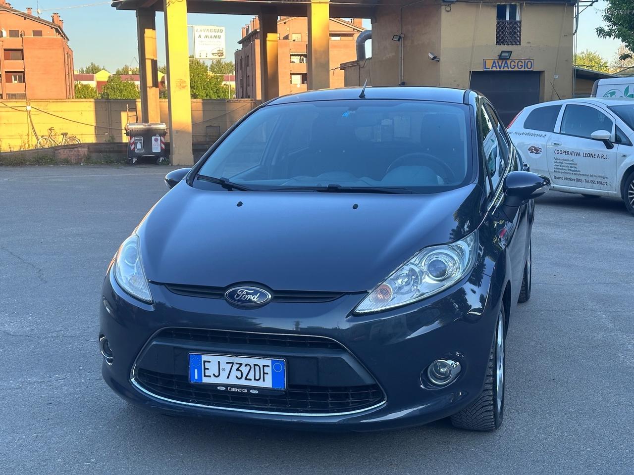 Ford Fiesta 1.4 TDCi 70CV 5 porte Titanium