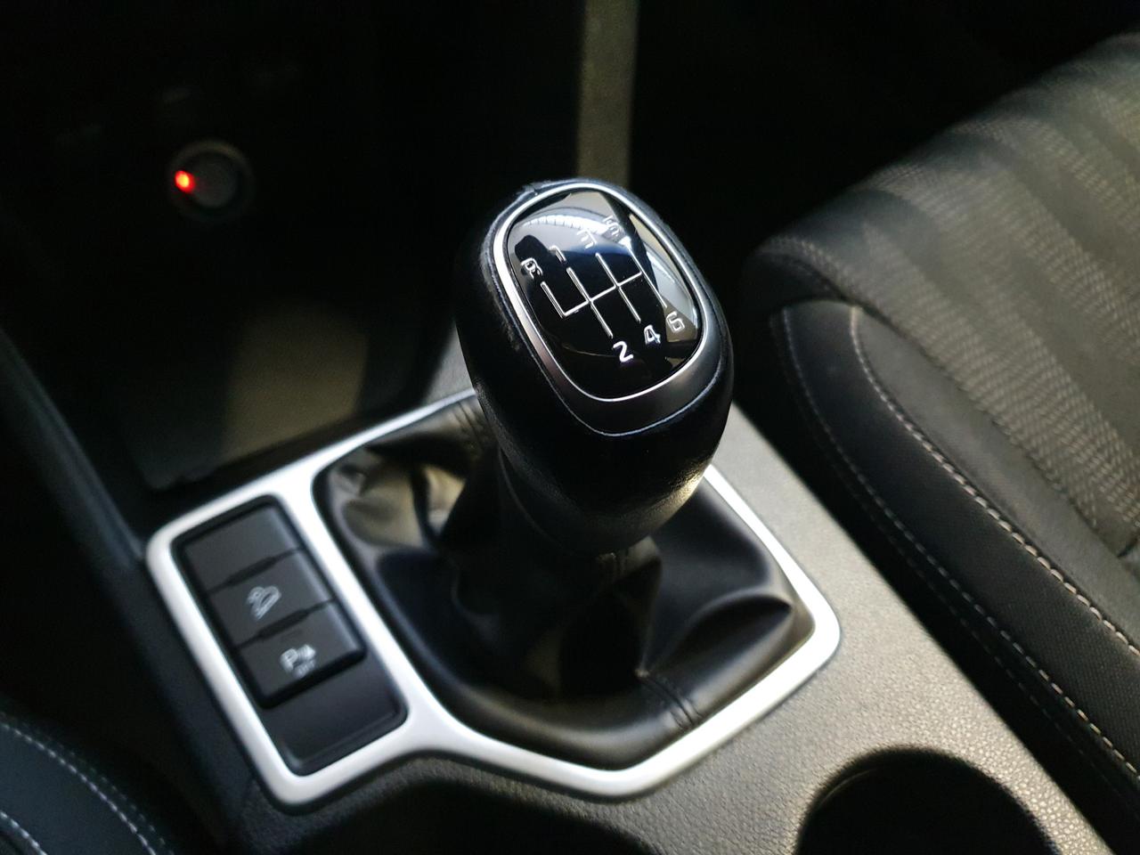 KIA Sportage 4ª serie - Sportage 1.6 ECOGPL 2WD Business Class