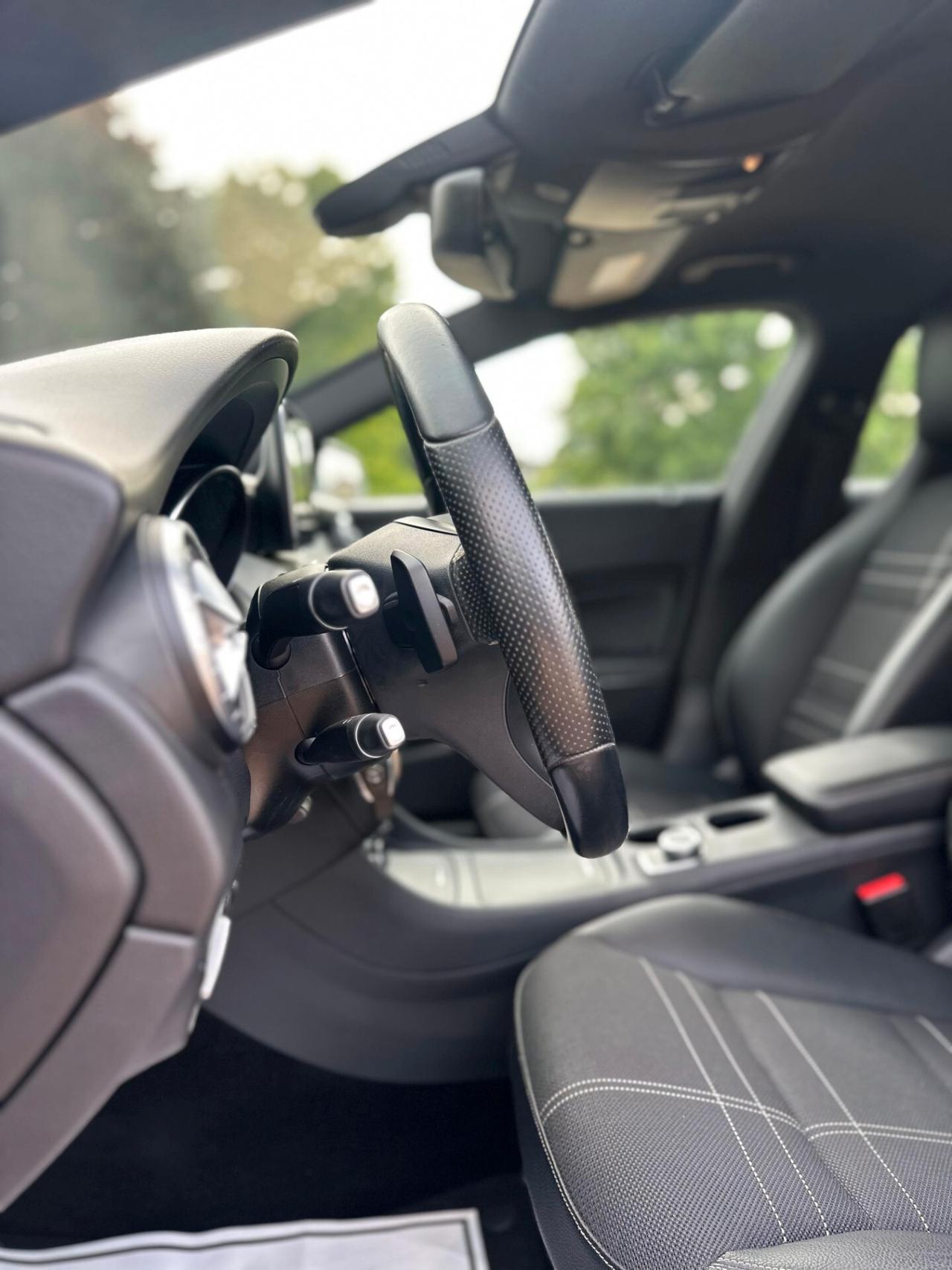 Mercedes-benz CLA 180 d Automatic Premium NEOPATENTATI