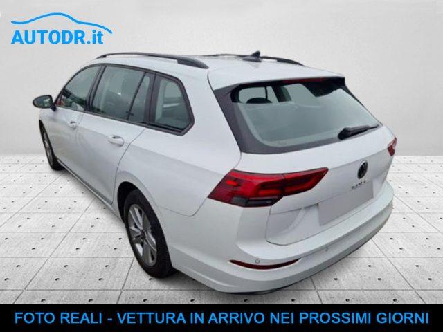 VOLKSWAGEN Golf Variant 2.0 TDI Life DSG Fari LED, App-Connect, ACC KM CER