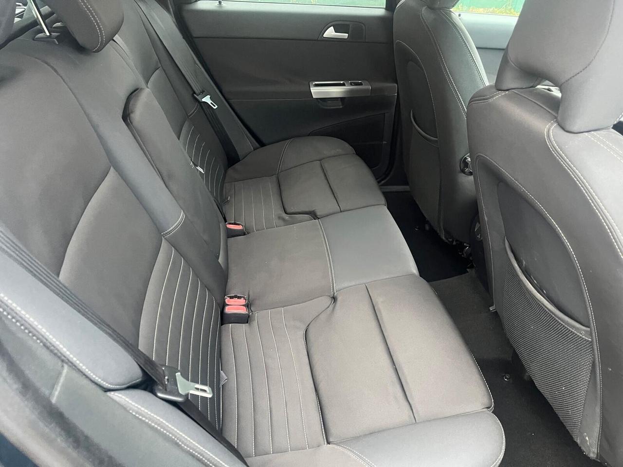 Volvo V50 1.8 16V cat Summum