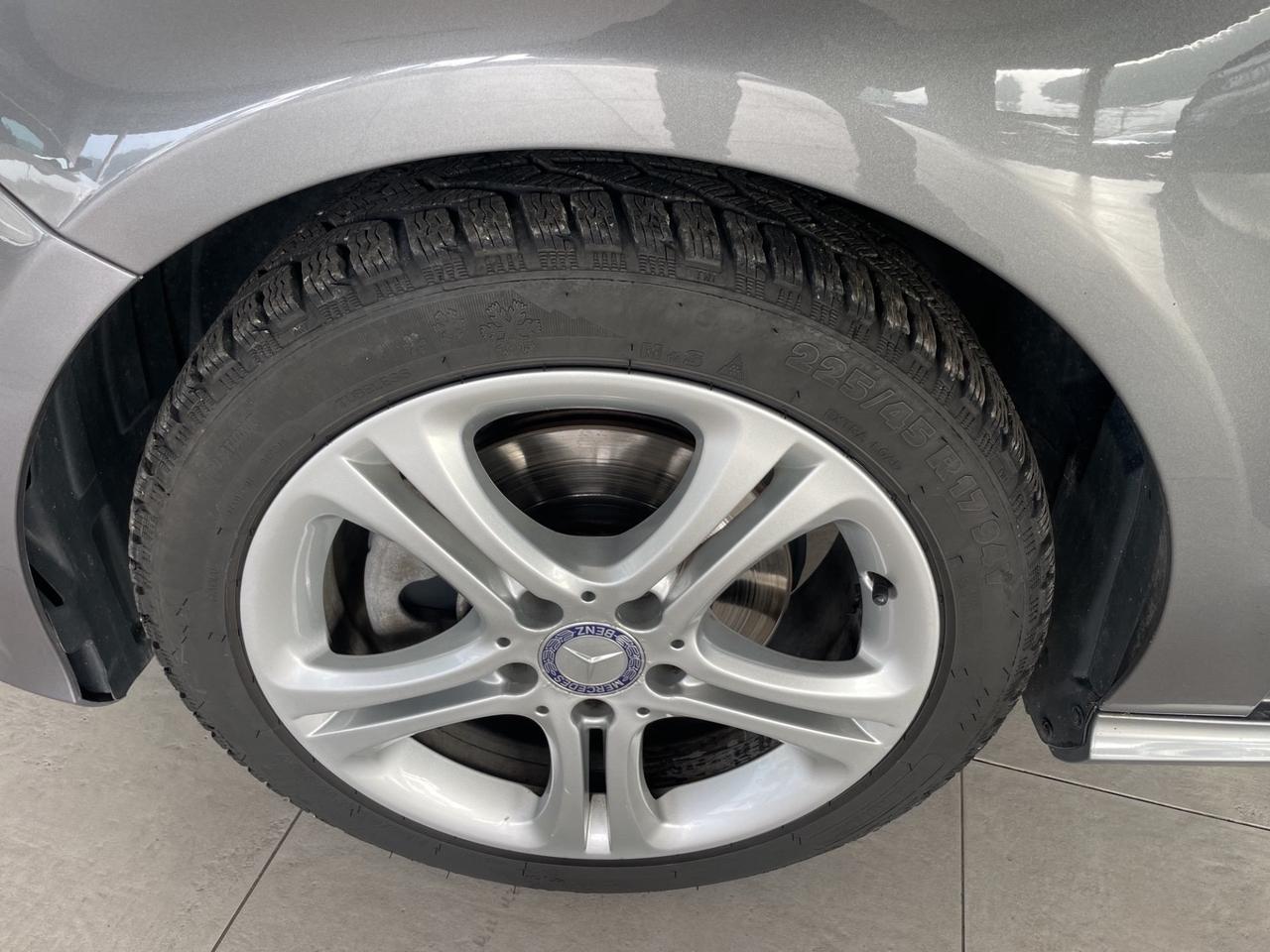 Mercedes-benz A 200 CDI Automatic 4Matic Sport