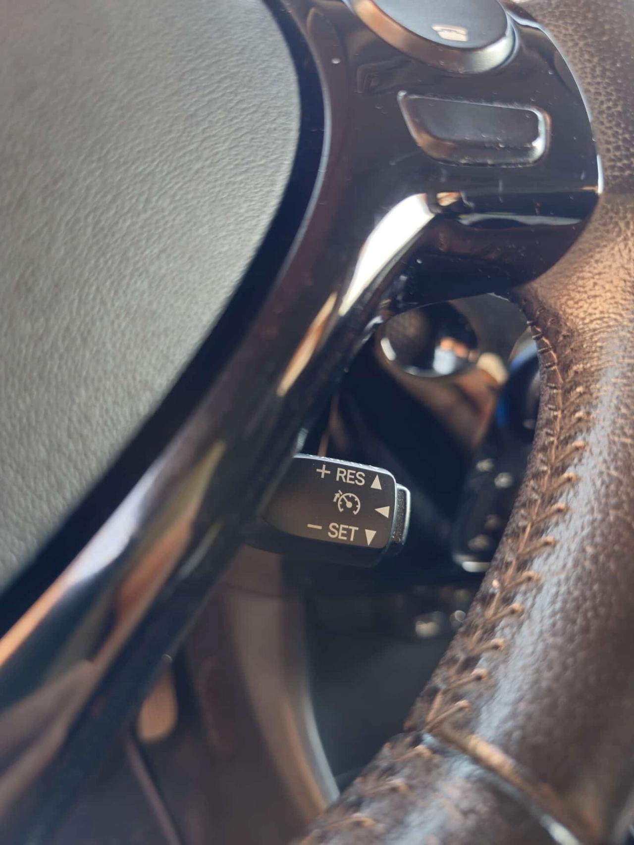 Peugeot 108 VTi 68 5 porte Allure
