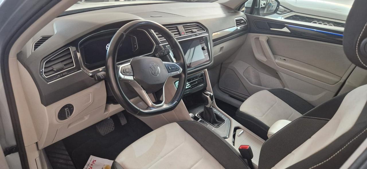 Volkswagen Tiguan 2.0 TDI 150 CV SCR DSG Elegance