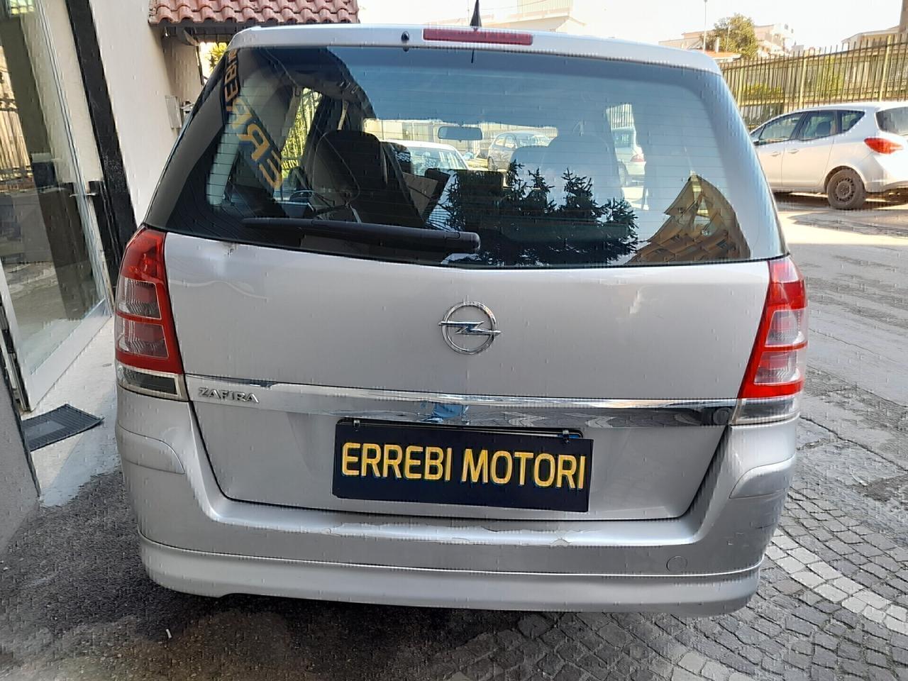 Opel Zafira 1.6 16V ecoM 94CV Cosmo