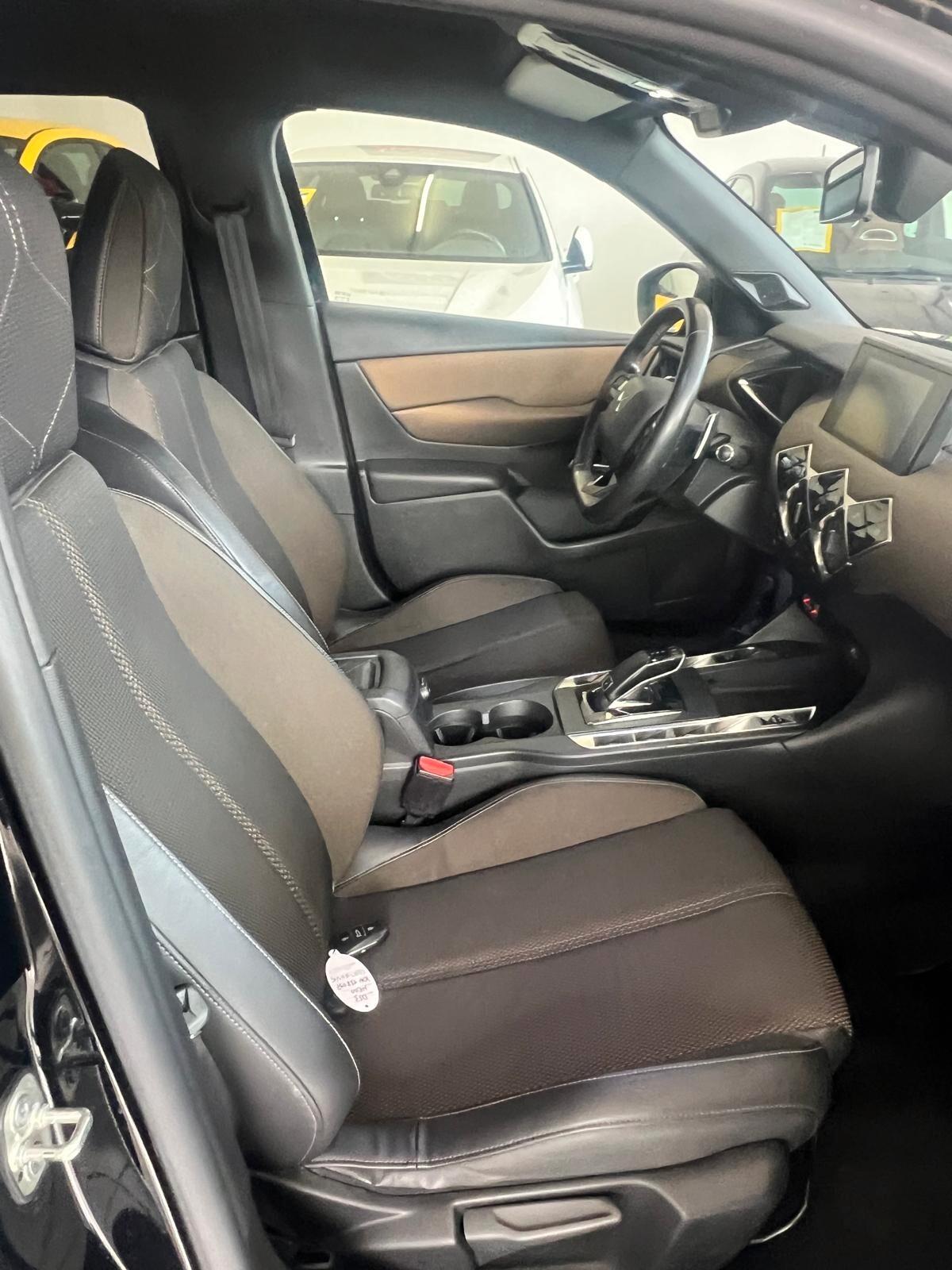 Ds DS3 3 Crossback BlueHDi 130 aut. Performance Line