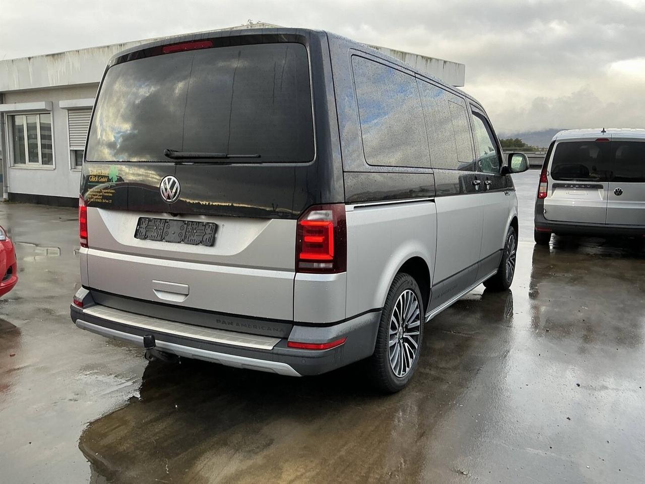 Volkswagen Multivan 2.0 TDI 204CV DSG 4Motion Bulli 70 IN ARRIVO!