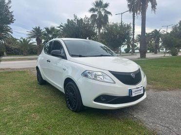 LANCIA Ypsilon 1.2 69 CV 5 porte Elefantino Blu