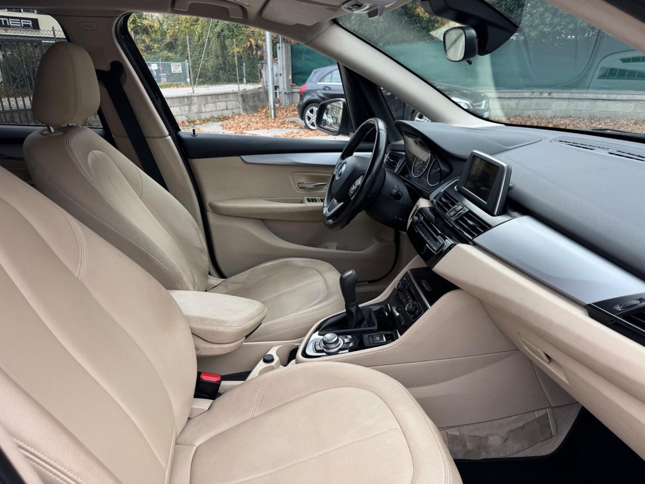 Bmw 216 216d Active Tourer Luxury