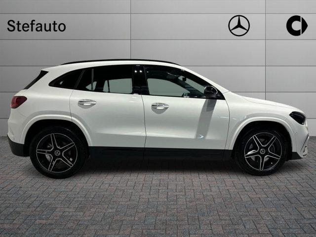 MERCEDES-BENZ GLA 180 Automatic AMG Line Advanced Plus