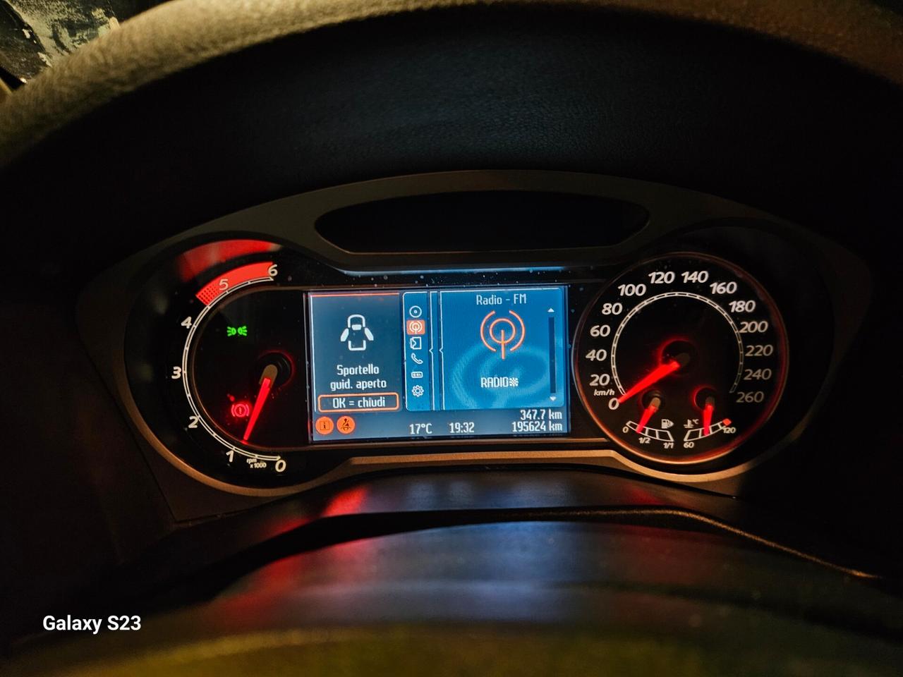 Ford Mondeo 2.0 TDCi 140 CV 4 porte Titanium DPF