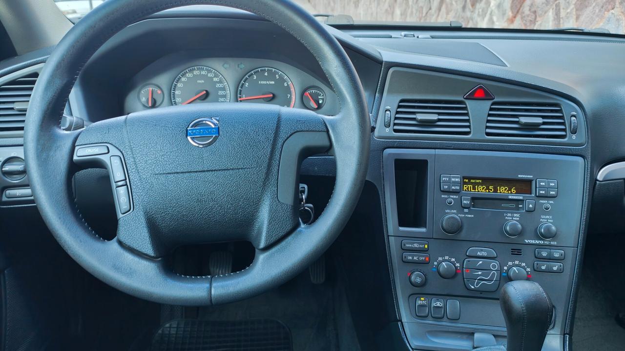 Volvo V70 2.3i T5