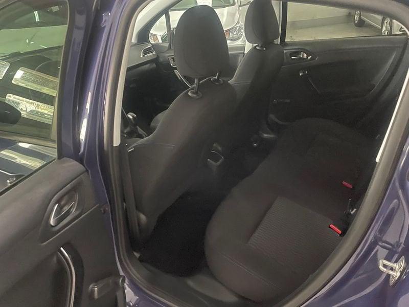 Peugeot 208 PureTech 82 5 porte Active