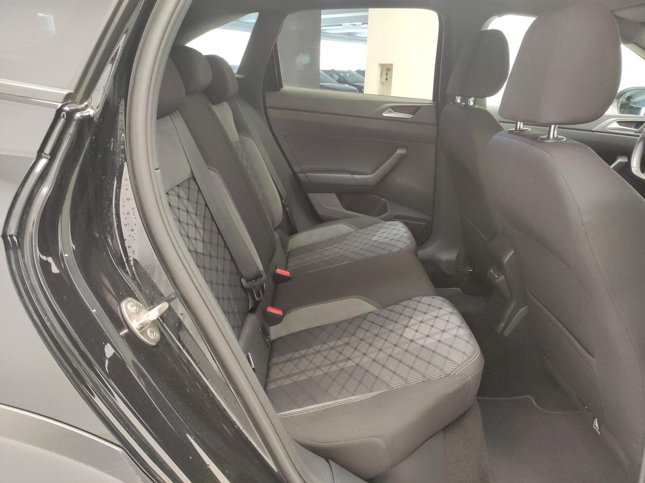 Volkswagen Taigo 1.0 TSI 115 CV R-Line